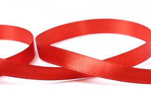 Лента атласная 12 мм ( 1/2 ") "Gamma" №026 красный 33 метра